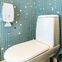 Ver imagem 2 de Cai Cai Dispenser Porta Papel Higiênico Invoq Premisse Branco