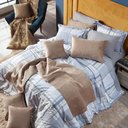 Ver imagem 1 de Kit Edredom Cinza Queen 03 Peças Dupla Face Percal