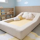 Ver mais imagens de Cama Infantil Montessoriana a Vácuo Solteiro Colchão Brinde Bouclê Bege Montanaris Decor