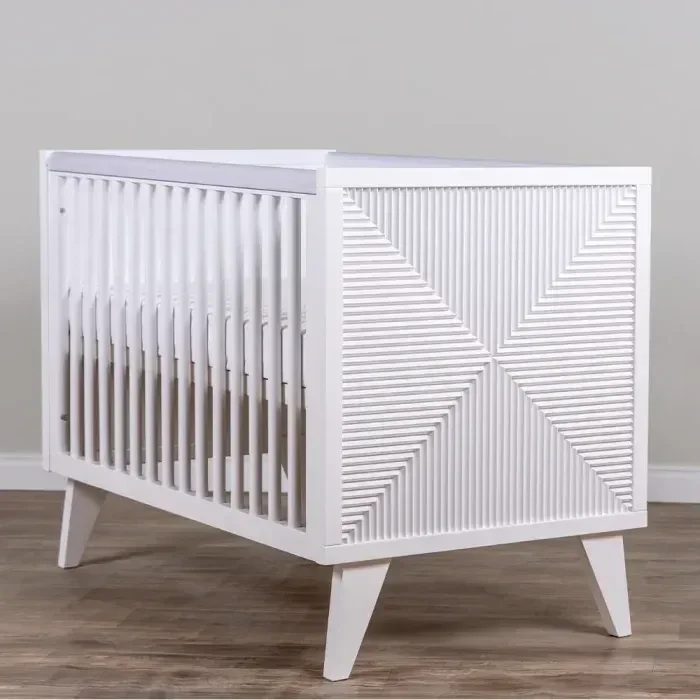 Berço Zig | Americano 2 em 1 | Detalhes em Madeira | Branco:com/branco