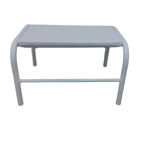 Escada Clínica de 1 Degrau Esmaltada Tubo 3/4 com Piso em Mdf Branca Medcombo