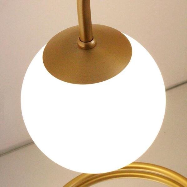 Luminária de Mesa Abajur Jabuti para Salas e Quartos Dourada com Globo de Vidro Branco G9 - 2