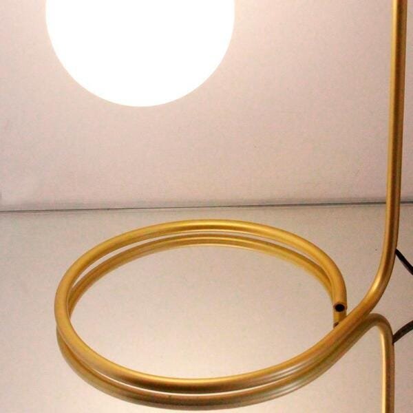 Luminária de Mesa Abajur Jabuti para Salas e Quartos Dourada com Globo de Vidro Branco G9 - 4