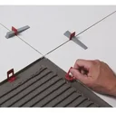 Ver imagem 3 de Espacador Nivel Piso Porcelanato 1,5mm 50PC Vermelho Cortag