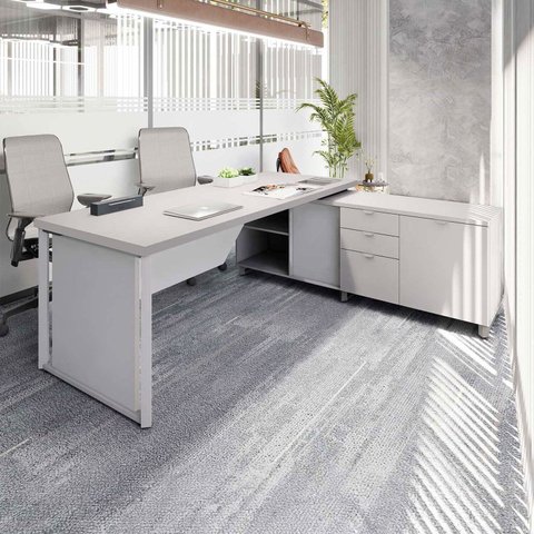 Escrivaninha Mesa Escritório Diretor em L com Armário Lateral e Caixa de Tomadas 3 Gavetas 180cm Corporate Cinza