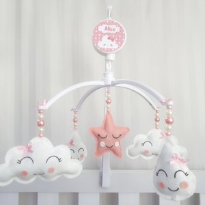 MOBILE PARA BERÇO MUSICAL GIRATÓRIO CHUVA DE AMOR ROSÉ