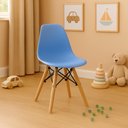Ver imagem 2 de Cadeira Eames Infantil Azul - Base Madeira Natural