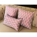 Ver imagem 1 de Kit 3 Almofadas Composê Rosê Gold Geométrico