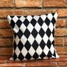Kit com 3 Capas de Almofada Preto e Branco Geométrico - 3
