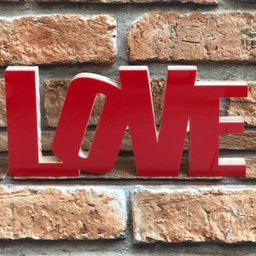 Letreiro Decorativo "LOVE" - 1