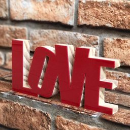 Letreiro Decorativo "LOVE" - 2