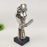 Enfeite Estatua Face Mão No Queixo Prata 31x11x15cm Escultur - 2