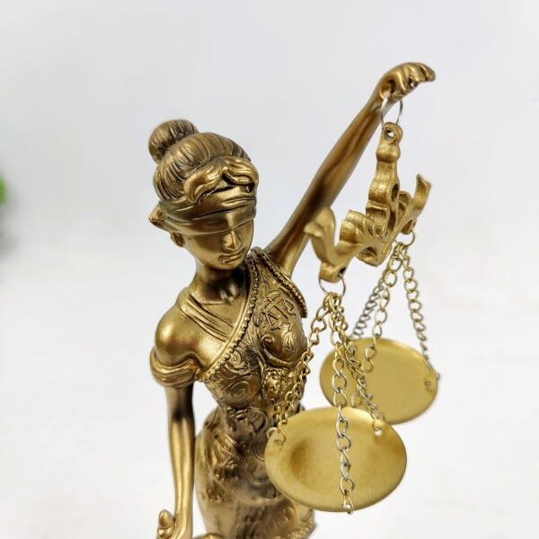 Dama Da Justica Dourada Bronze Enfeite Decorativo 30x12x8cm - 5