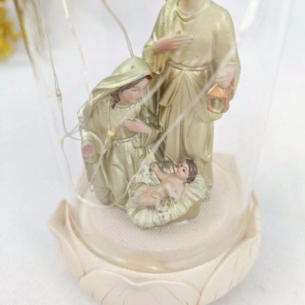 Cupula Sagrada Familia Led Decorativa Ouro 17x9cm Decoração - 4