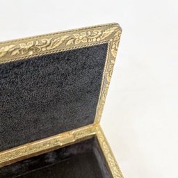 Caixa Decorativa 7x23x17cm Dourada Floral Decoração - 2