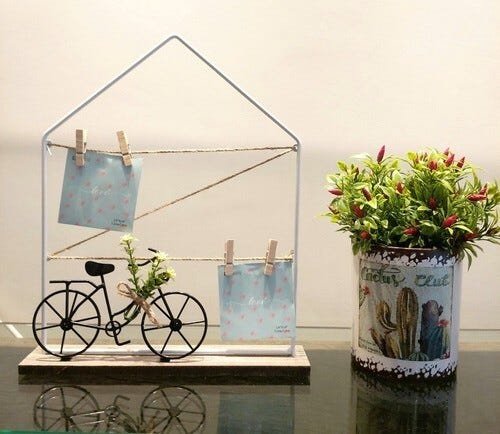 Kit com 2 Porta Retrato / Recado Estilo Varal Casa Fotos com Bike Decorativa - Preto e Branco - 2