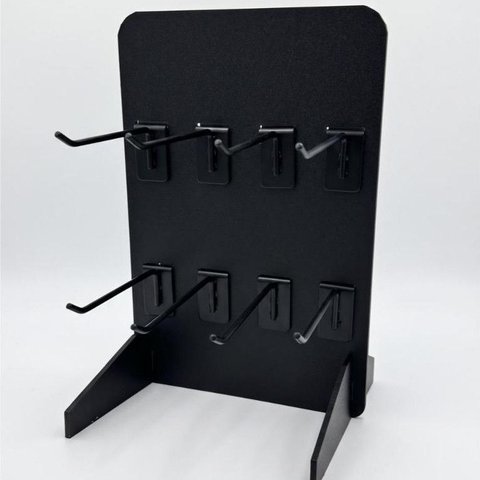 Expositor de Produtos Balcão Preto 30x20cm + Suporte 3D e 8 Ganchos
