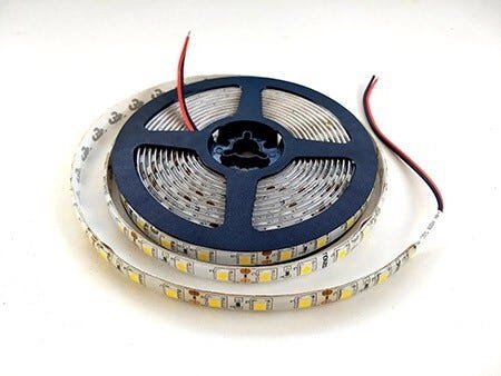 Fita LED 12V 4,8W/M 2835 60 Leds 6500K Branco Frio Ip44 Rolo com 5 Metros - 1