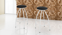 Ver imagem 1 de Kit 2 Banquetas sem Encosto de 70cm:preto/branco