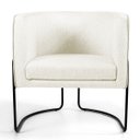 Ver imagem 3 de Kit 2 Poltronas Decorativas Fixa Base de Aço Preto Betina D02 Veludo Bege B-309 - Lyam Decor