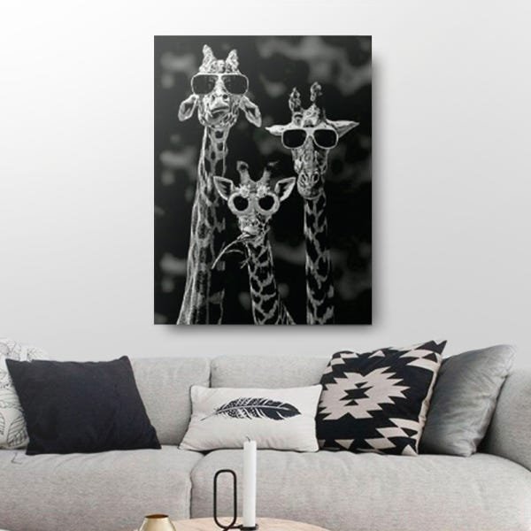 Quadro Decorativo Canvas Girafa Trio Óculos 86cm X 62cm - 1