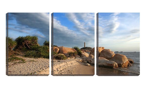 Quadro canvas 68x126 pedras na beira da praia - 1