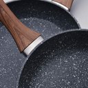 Ver imagem 6 de Frigideira Antiaderente com Fundo de Indução Multifuncional 20cm - Praticidade na Cozinha