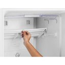 Ver imagem 6 de Geladeira Refrigerador Electrolux Frost Free 370L DFN42 Duplex 127V