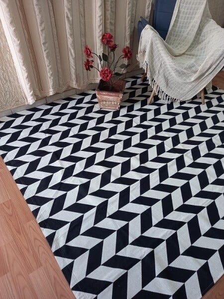 Tapete 2x2,5M Antiderrapante - Preto e Cru - 2