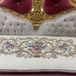 Sofá Clássico 2 Lugares Bege Floral com Detalhes Dourado - 133x205x70cm - 5