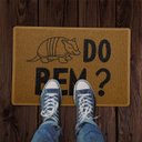 Ver imagem 2 de Capacho 60x40cm Tatu Do Bem - Marrom