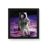 Quadro Decorativo Astronauta na Lua - 50x50cm (Moldura caixa em laca preta) - Arte Maníacos - 1