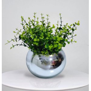 Arranjo de Folhagem Verde Eucalipto Artificial no Vaso Prata