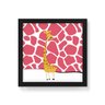 Quadro Decorativo Girafinha - 50x50cm (Moldura em laca preta) - Arte Maníacos - 1