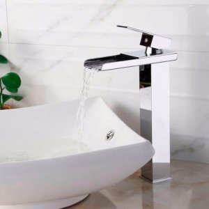 Torneira Banheiro Monocomando Cascata Calha Alta Cromada