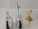 Ver imagem 3 de Kit para Lavabo Difusor com Varetas Saboneteira Vaso e Bandeja Espelhada