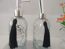 Ver imagem 1 de Kit para Lavabo Difusor com Varetas Saboneteira Vaso e Bandeja Espelhada