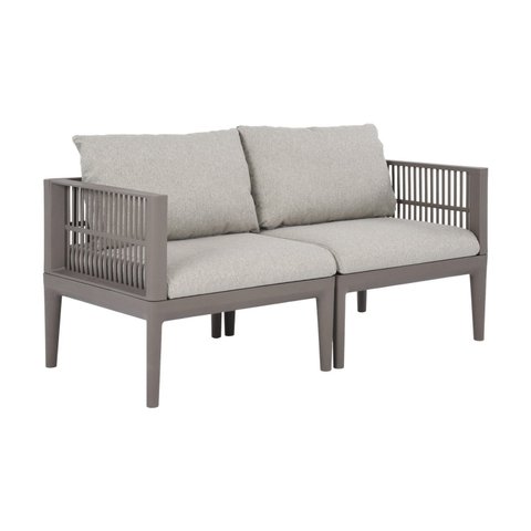 Sofá 2 Lugares em Polipropileno com Estofado Resistente À Água Maui