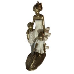 Escultura Estatua Alto Padrão Amor Mãe Casal de Filhos e Pet - 7