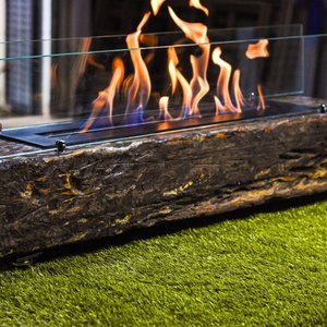 Lareira Ecológica no Dormente 70CM X 22 CM com Vidros, Rodinhas e Queimador em Ferro e Manta Cerâ