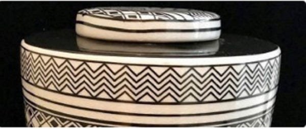 Potiche tribal de porcelana preto e branco - 33 x 21 cm - 3