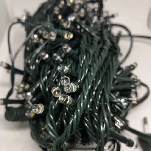 Cordão Luminoso Led Taschibra Pisca Pisca 8 Funções 5m 96 Leds 110v 3000k Luz Quente