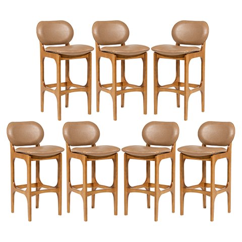 Kit 7 Banquetas Alta Estofada Rafine Madeira Castanho Tecido Impermeável Marrom
