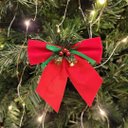 Ver imagem 2 de Kit 3 Laços Vermelho Aveludado Decorado Mini Sinos Dourado 11x11cm - Magizi