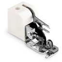 Ver imagem 1 de Calcador Overloque com Faca para Maquina de Costura Domestica - Rct-10l