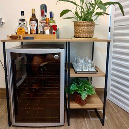 Aparador Estilo Industrial com Prateleiras para Adegas Grandes - 4 Aparador Estilo Industrial com Prateleiras para Adegas Grandes - 4