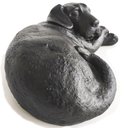 Ver imagem 2 de Escultura Decorativa Cachorro Deitado em Resina