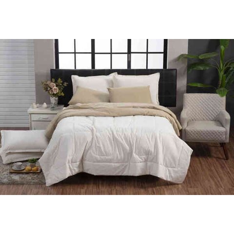 Kit Edredom QUEEN 3 Peças Italiano Macio Confortável Dupla Face Cor Capuccino com Milk Casa Dona