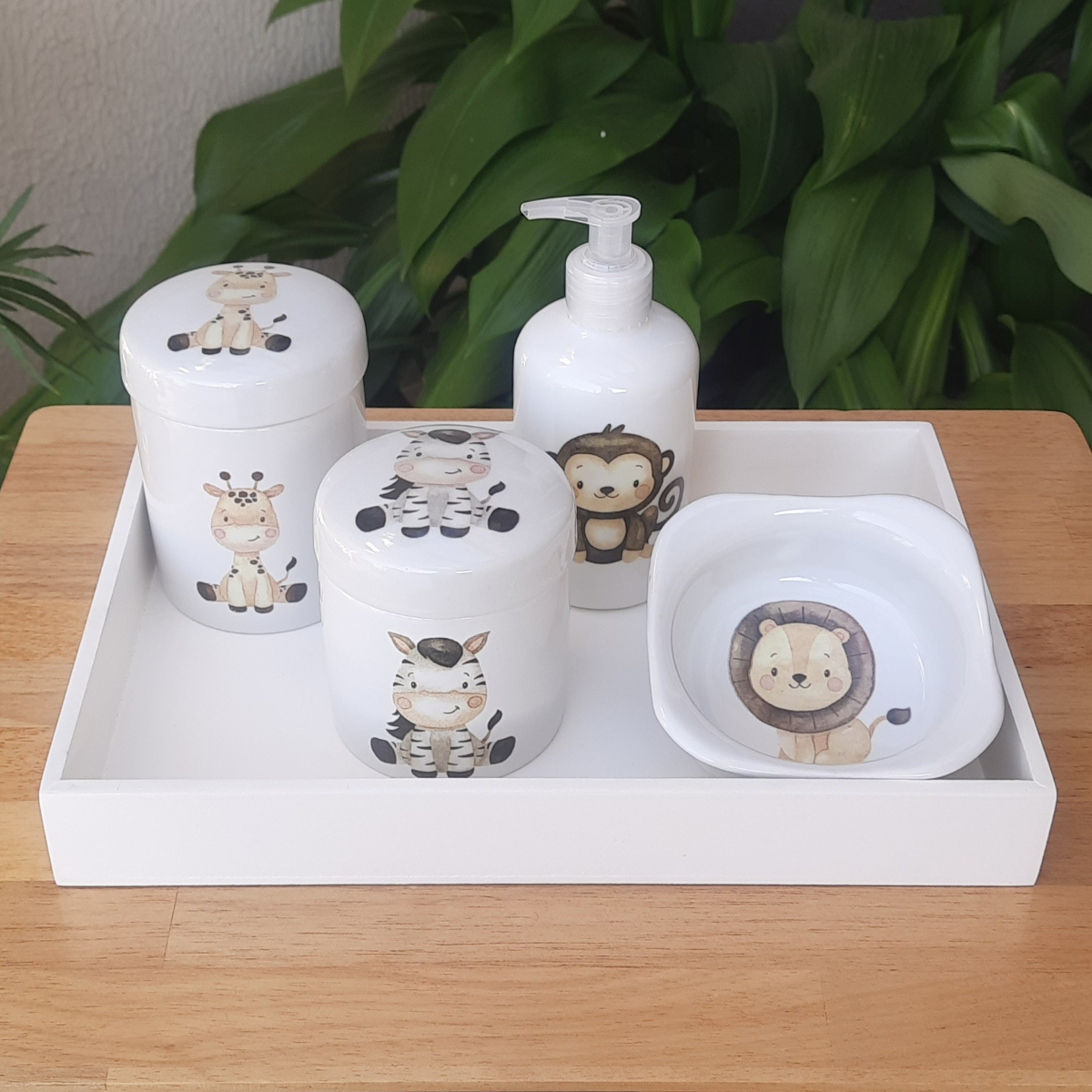 Kit Higiene Bebê Safari 5 Pçs - Porcelana C/tampas Decoradas - 5