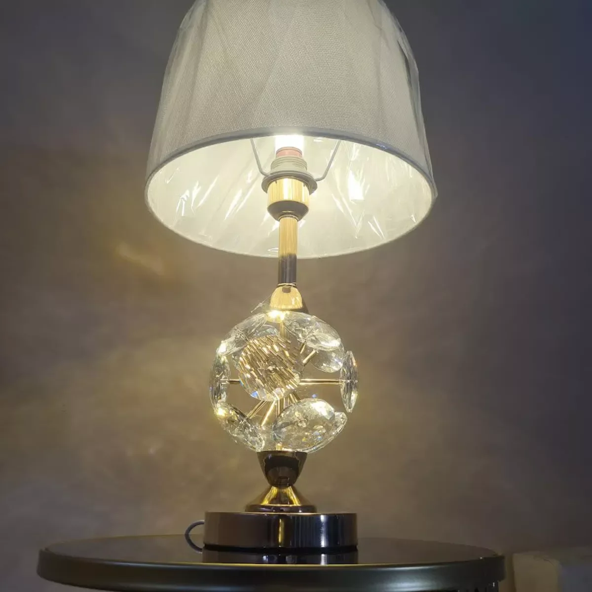 Ver imagem 3 de Abajur Luminária Quarto Sala Rosé Gold Globo Moderno 54x30